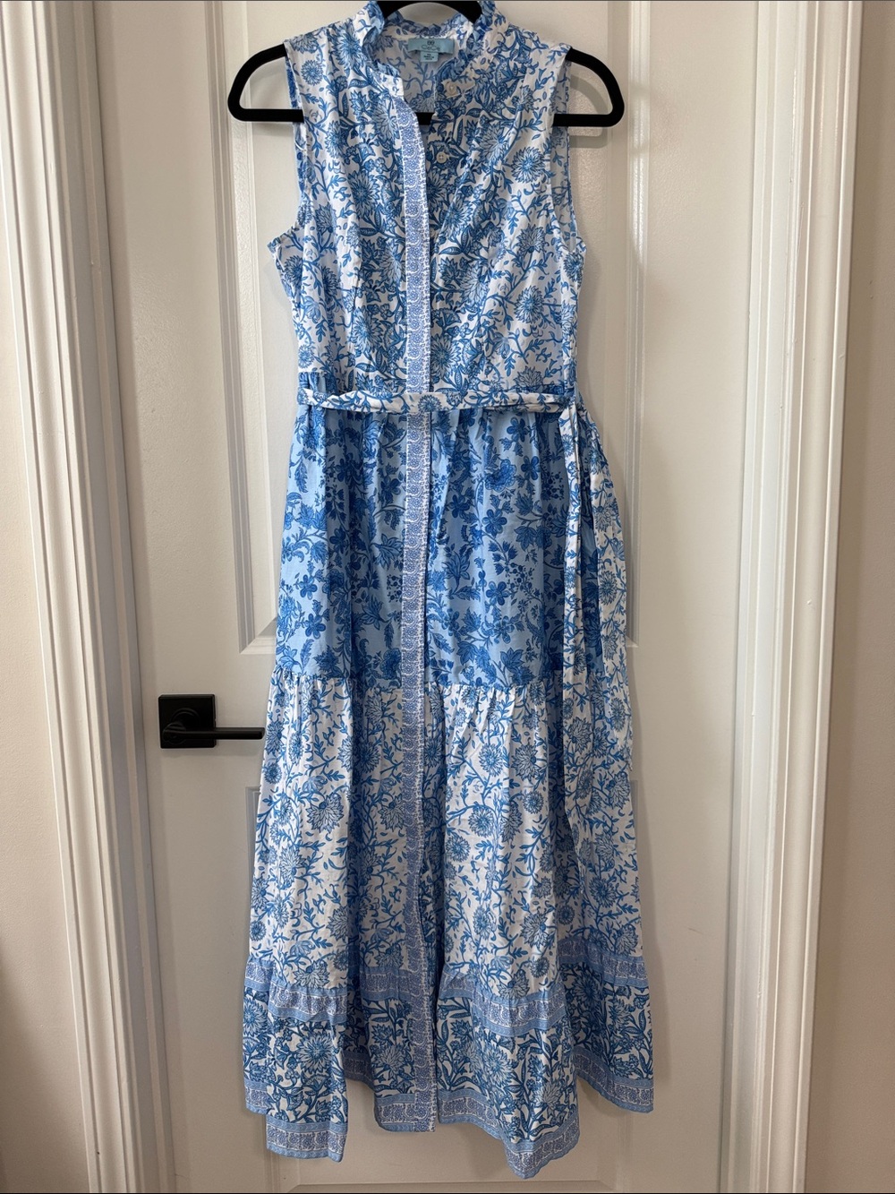 CeCe Blue Floral Pattern Maxi Dress